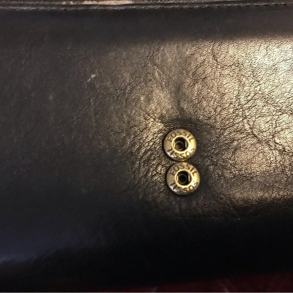Fossil black leather